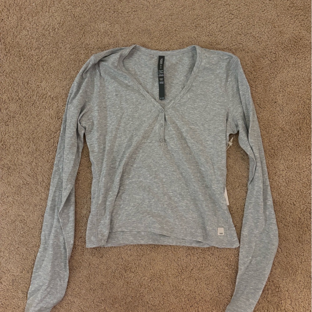 Vuori Long Sleeve Tuvalu Henley